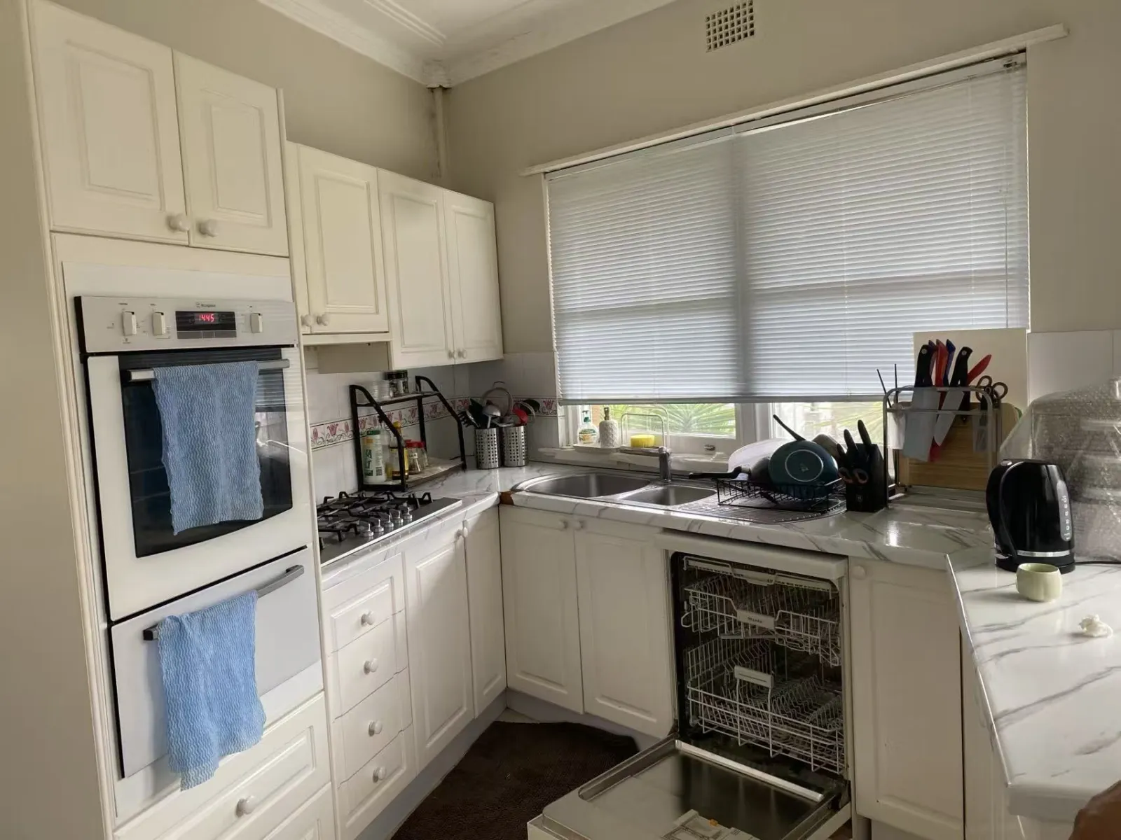 Home Project - Beacon Hill - Before - photo 1